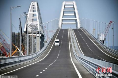 克里米亚大桥公路通行已关闭